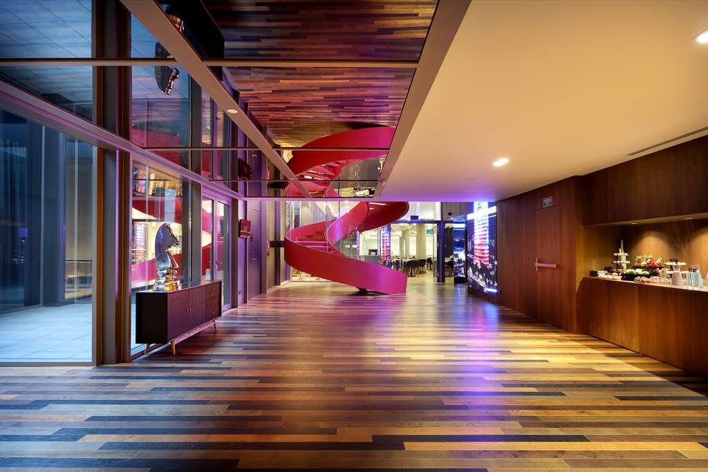 Hotel Sb Glow Барселона Удобства фото